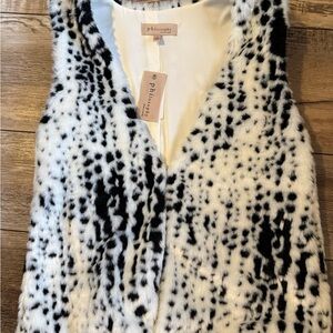Philosophy Snow Cheetah Faux Fur Vest NWT Small